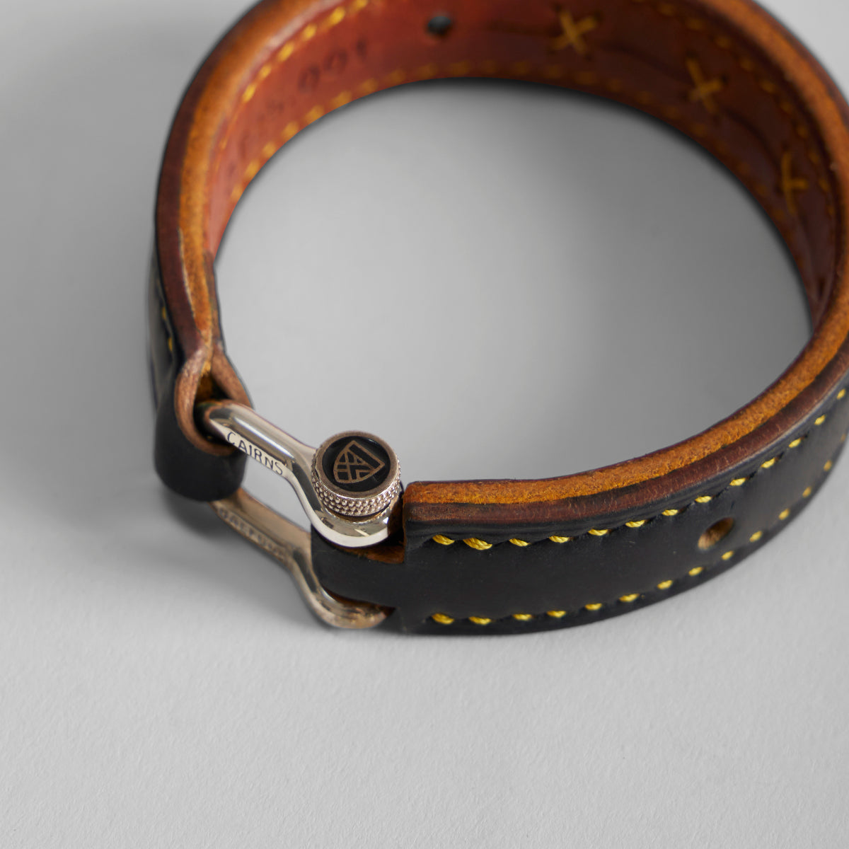 FI.01 | THE GENTLEMAN'S CUFF