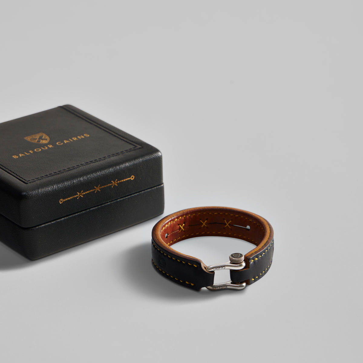 FI.01 | THE GENTLEMAN'S CUFF