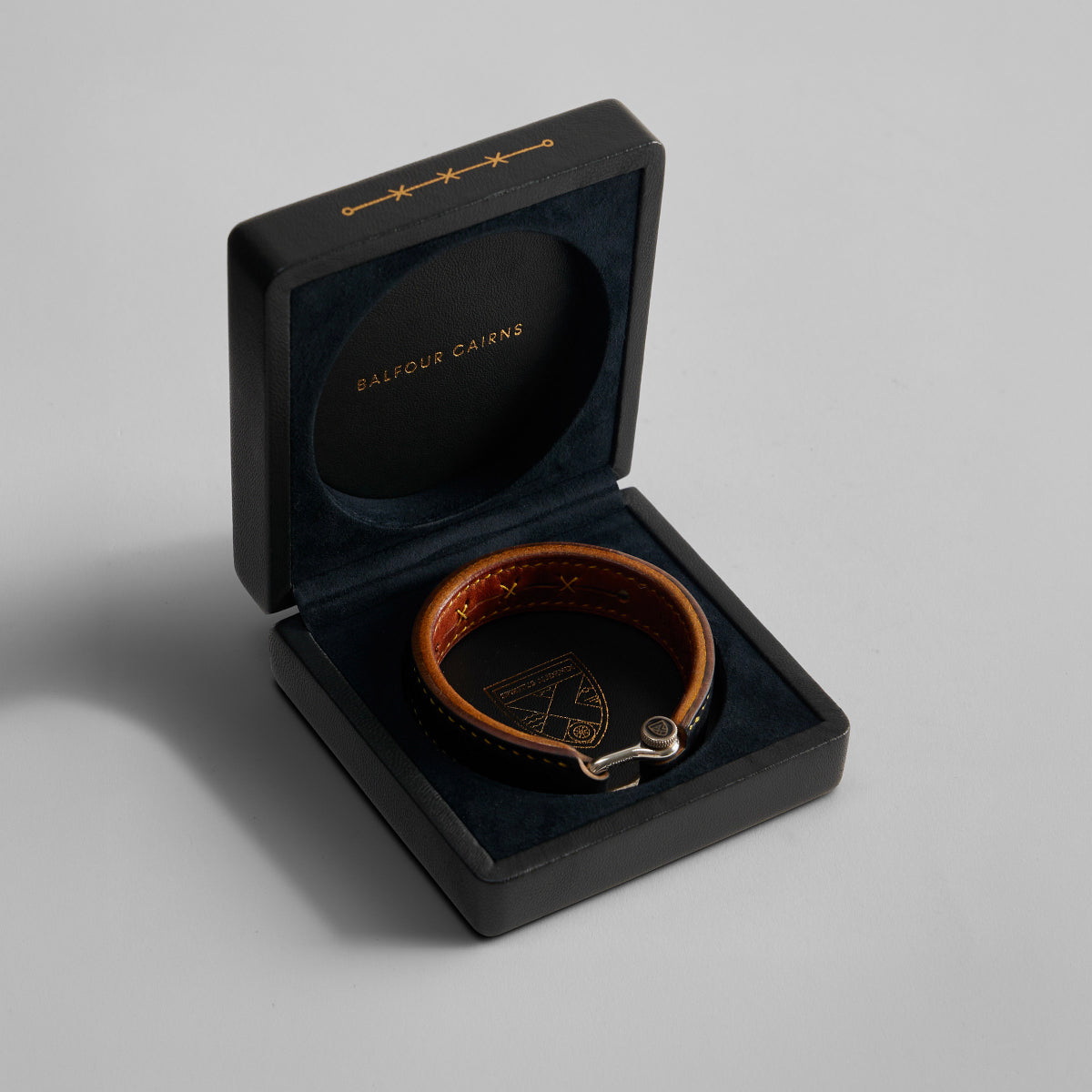 FI.01 | THE GENTLEMAN'S CUFF